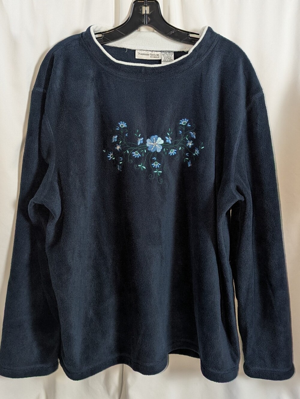 Madison Taylor Women's 3XL Long Sleeve Fleece Floral Embroidered Top